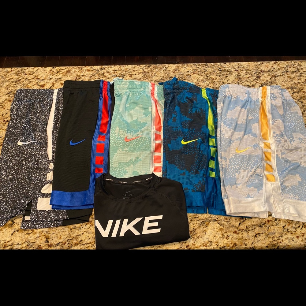 COPY - Boys lot of Nike Elite Shorts